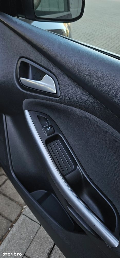 Ford Focus 1.6 TDCi DPF Start-Stopp-System Titanium - 20