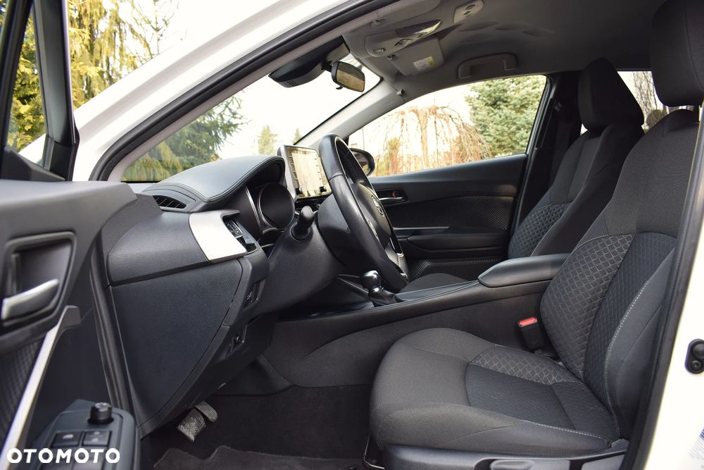 Toyota C-HR 1.8 Hybrid GPF Style - 6