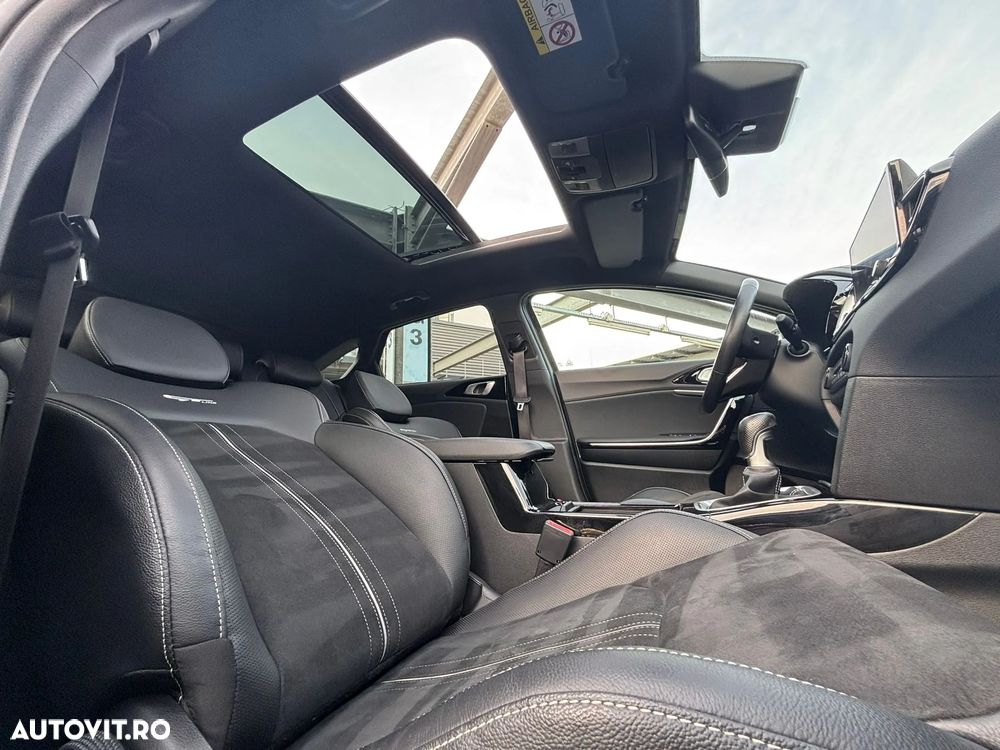 Kia Pro Ceed ProCeed 1.0 T-GDI OPF GT LINE - 17