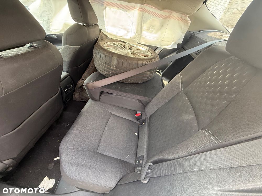 Toyota Corolla 1.8 Hybrid Comfort - 8