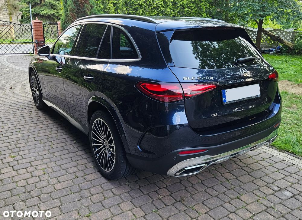 Mercedes-Benz GLC 220 d mHEV 4-Matic AMG Line - 10