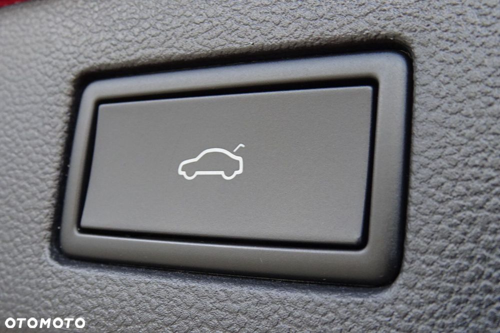 Volkswagen Arteon 2.0 TDI R-Line DSG - 30