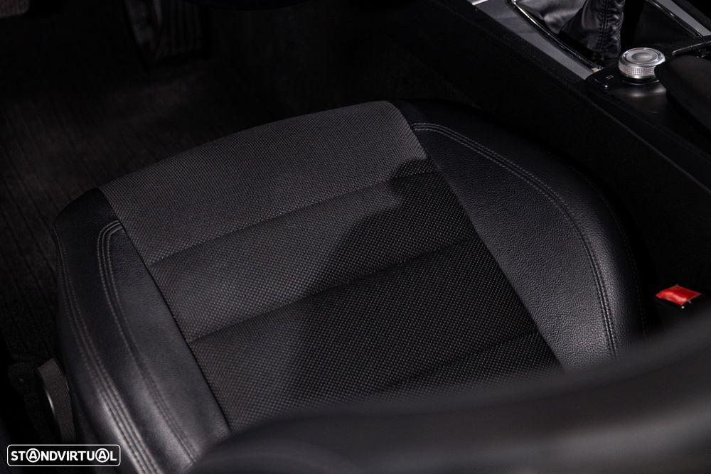 Mercedes-Benz E 250 CDi BlueEfficiency - 24