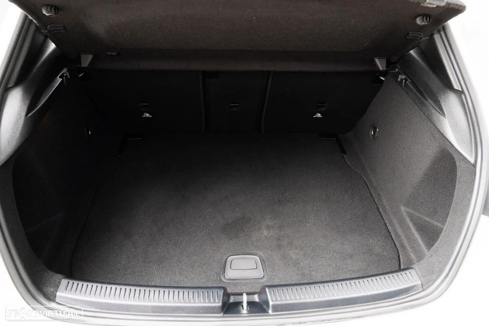 Mercedes-Benz A 180 d AMG Line Aut. - 47