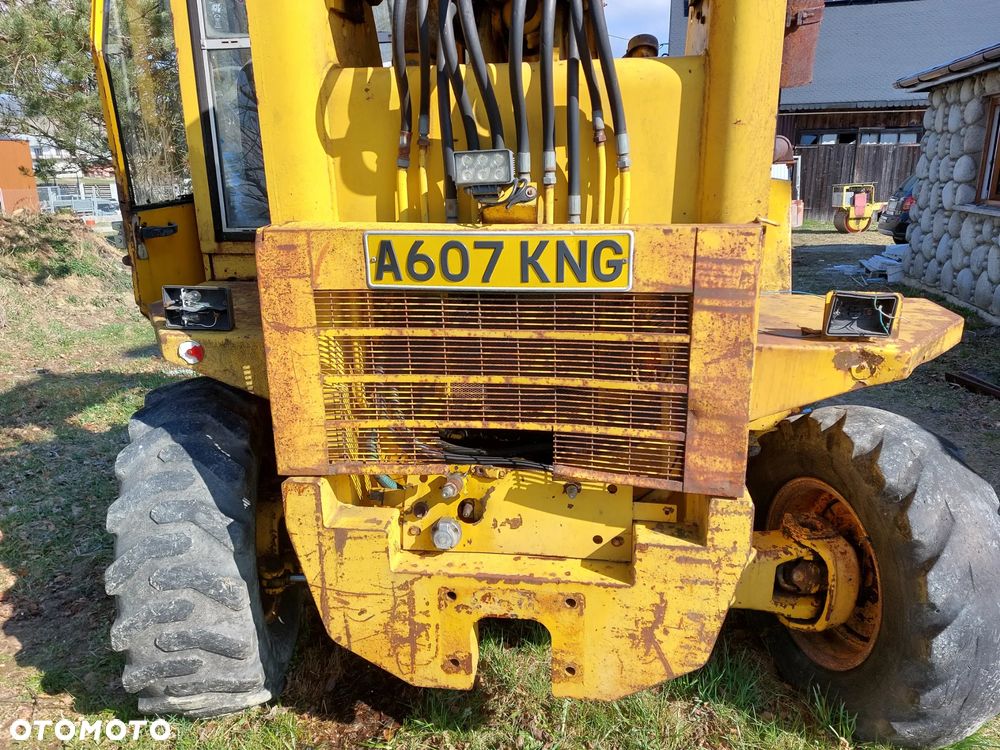 Ładowarka  teleskopowa  JCB 520 4x4 - 7