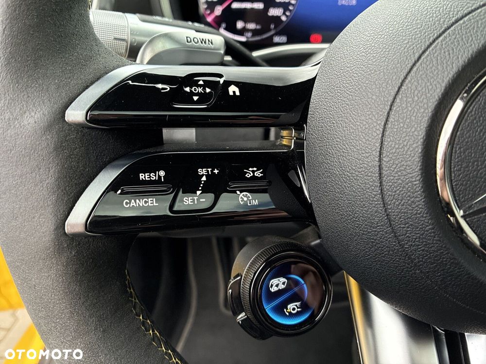 Mercedes-Benz AMG GT 63 4Matic+ - 16