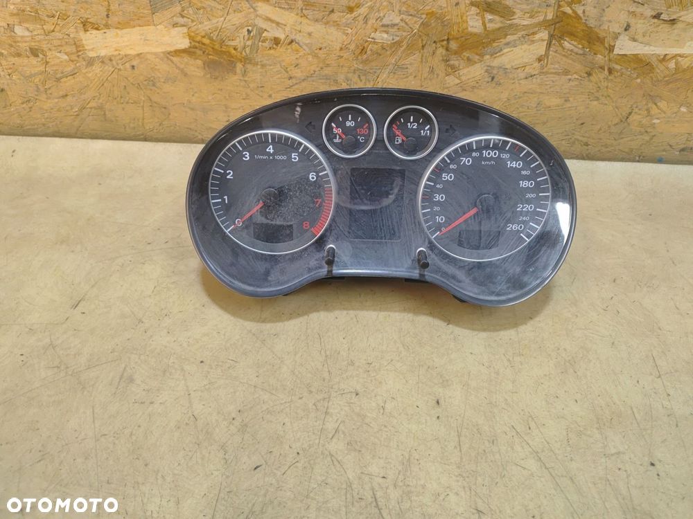 AUDI A3 8P LICZNIK ZEGAR 8P0920930G - 2