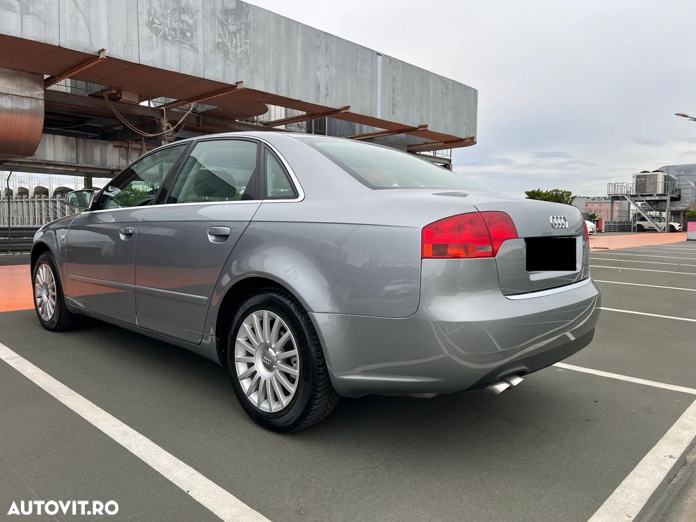 Audi A4 Limuzina - 4