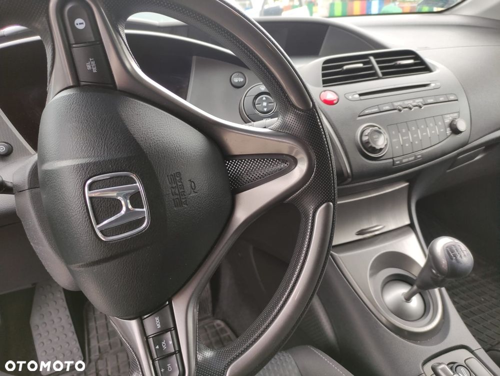 BMW Seria 1 116d - 9