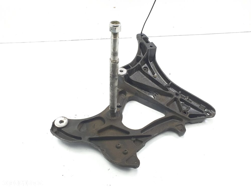 5138129 INDIAN CHIEFTAIN 1800 216 mocowanie silnika prawe - 4