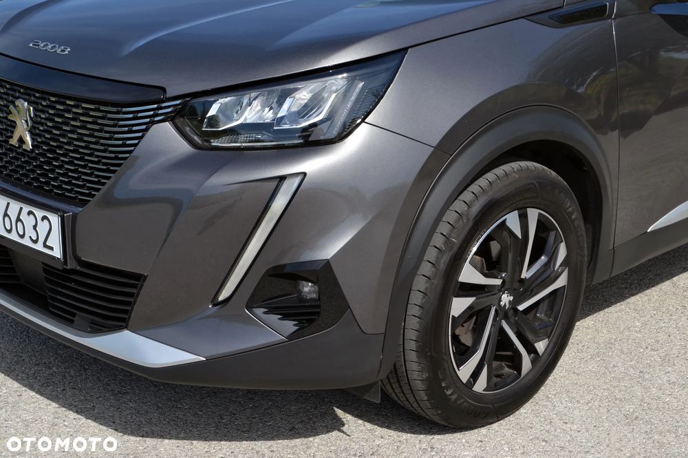 Peugeot 2008 - 19