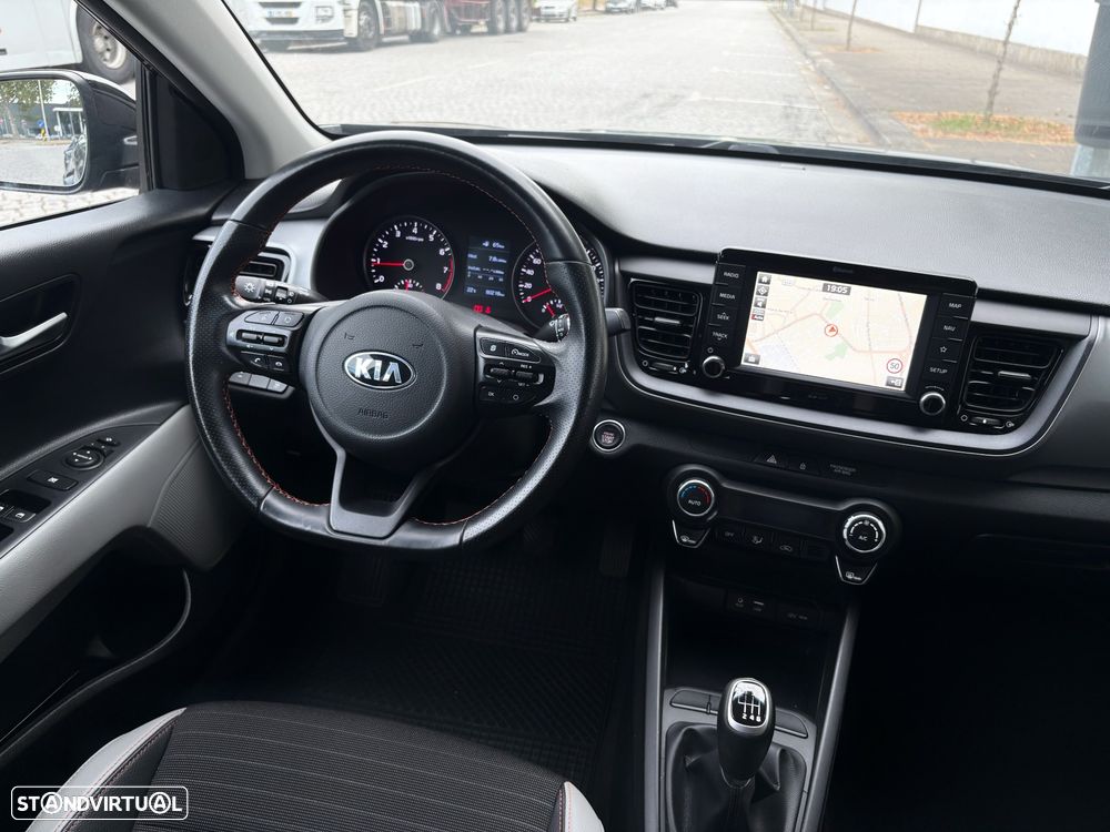 Kia Stonic 1.0 T-GDI Tech - 25