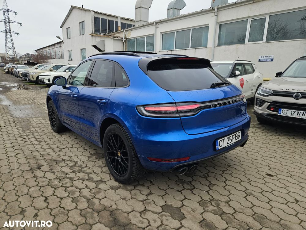 Porsche Macan - 5
