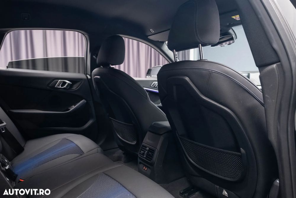 BMW Seria 2 218i Aut. M Sport - 35