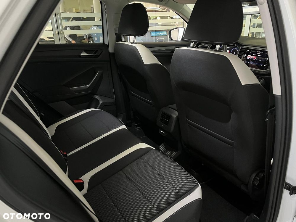 Volkswagen T-Roc 1.5 TSI ACT Premium DSG - 31