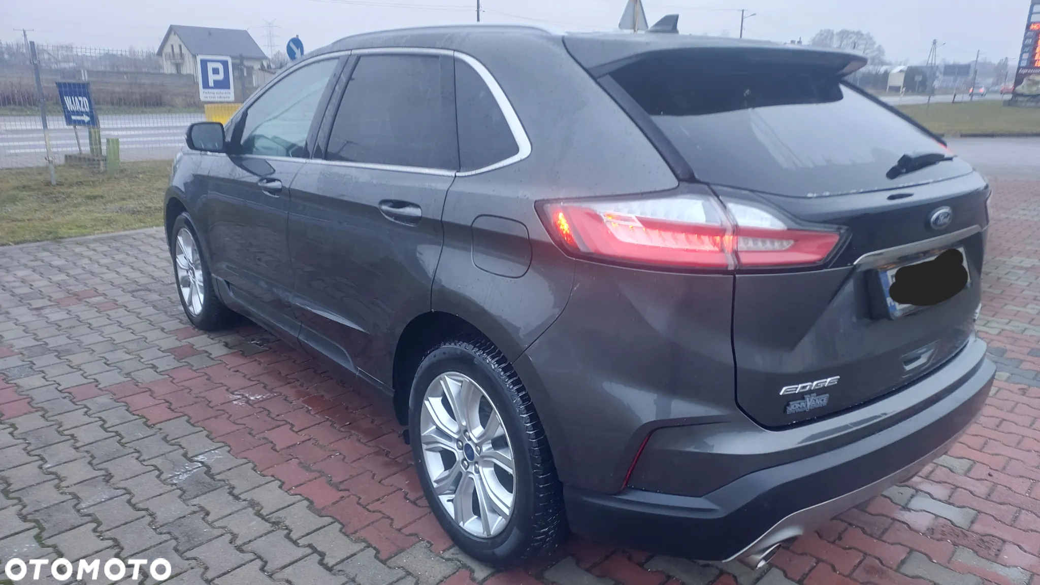 Ford Edge - 22