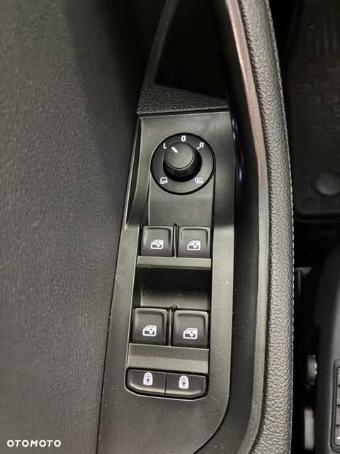 Skoda Superb 2.0 TDI Style DSG7 - 25