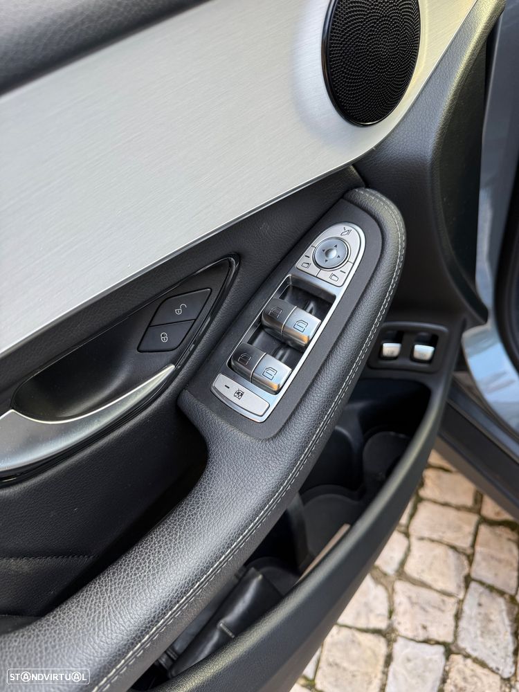 Mercedes-Benz GLC 300 e Coupé 4Matic - 16