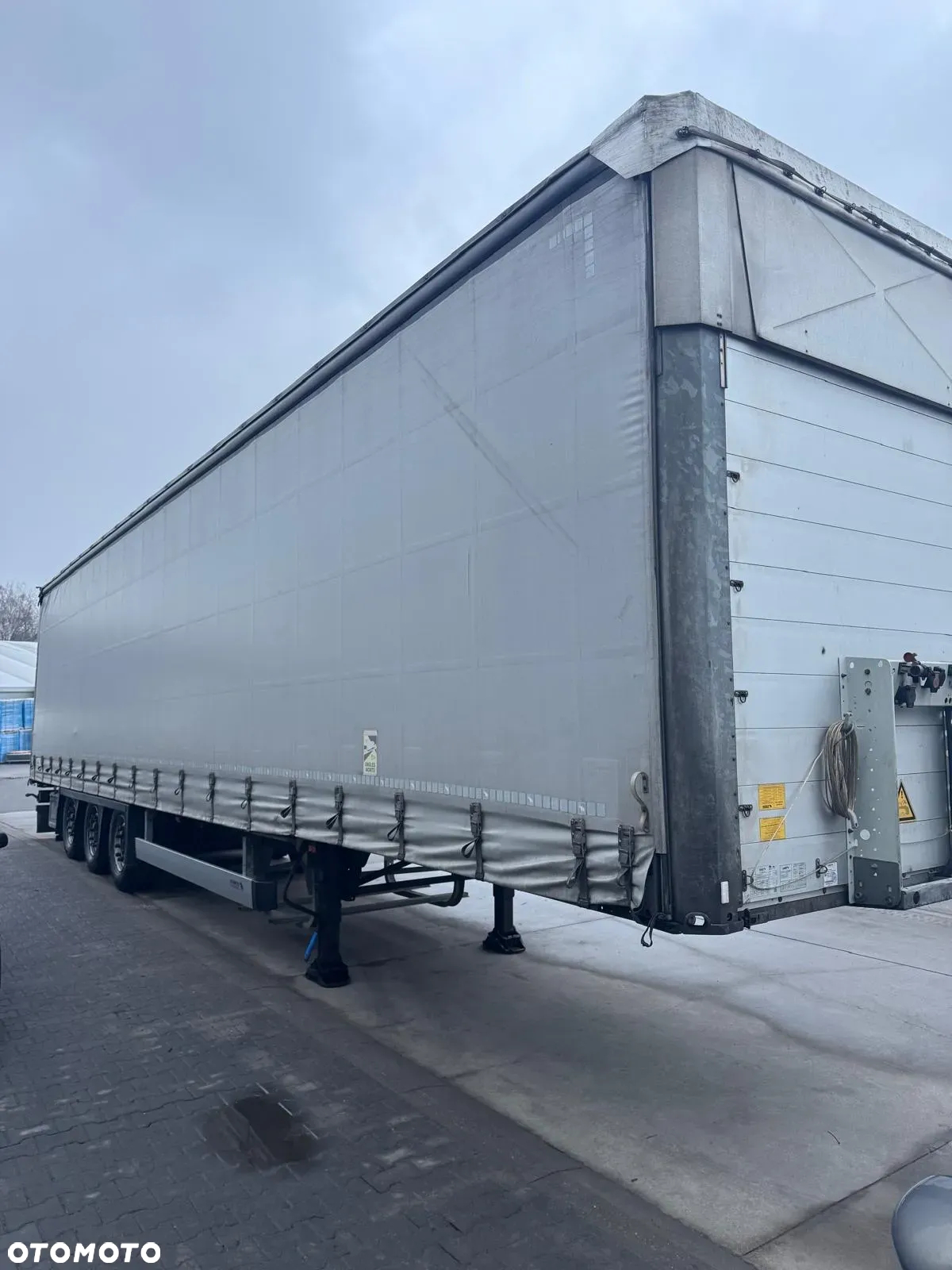 Schmitz Cargobull Varios - 3