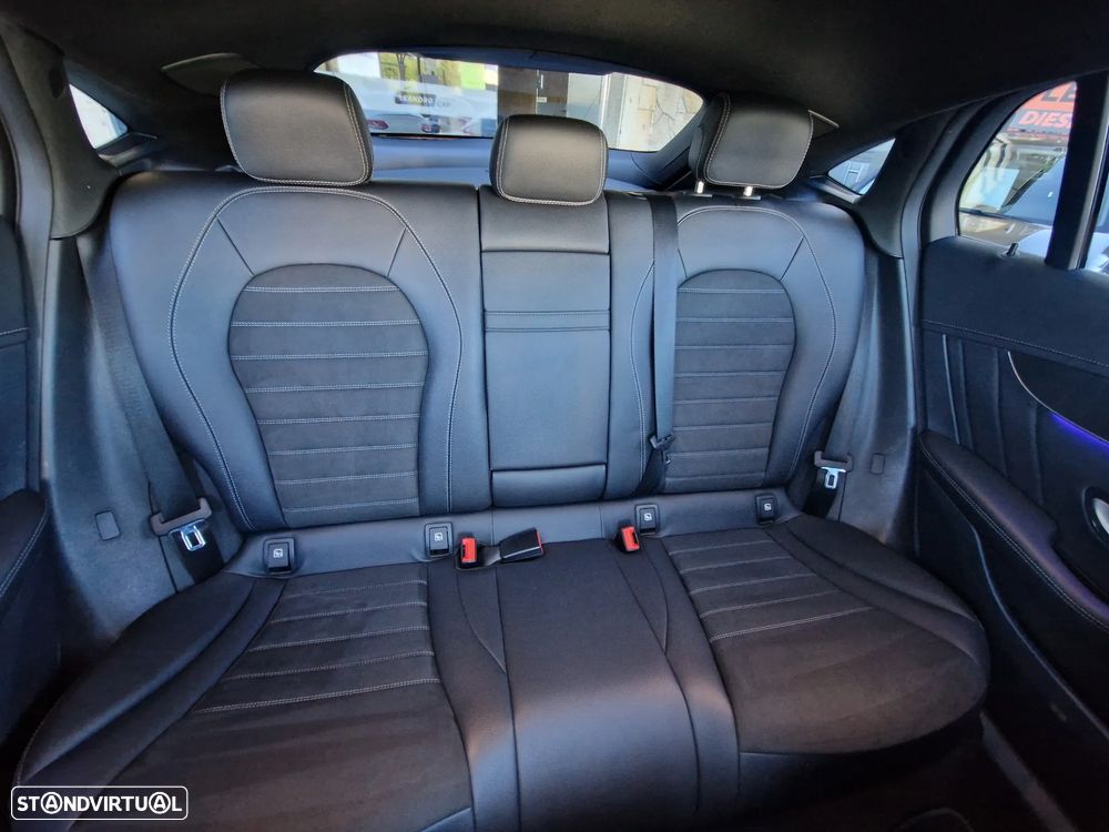 Mercedes-Benz GLC 300 de Coupé 4Matic - 12
