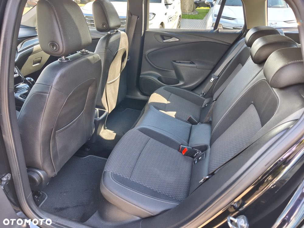 Opel Astra 1.4 T GPF Elite - 15