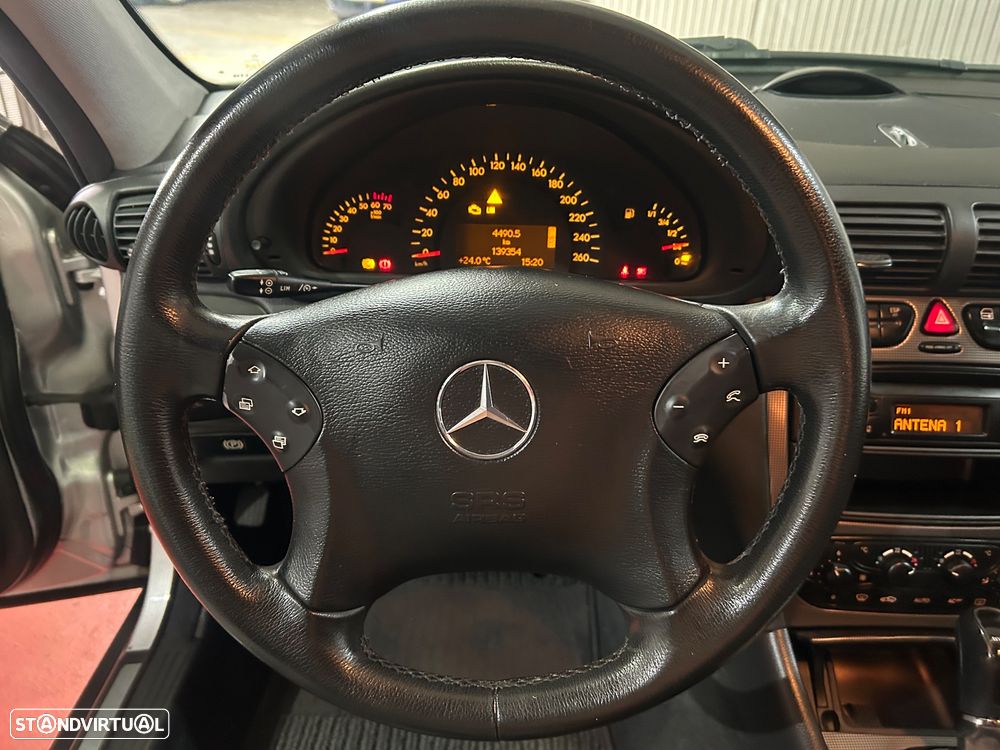 Mercedes-Benz C 180 K Avantgarde Aut. - 17