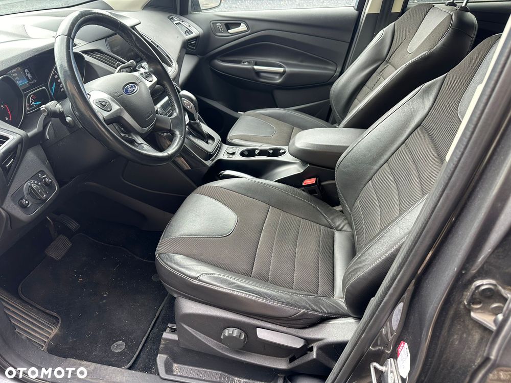 Ford Kuga 2.0 TDCi 4x4 Titanium - 8