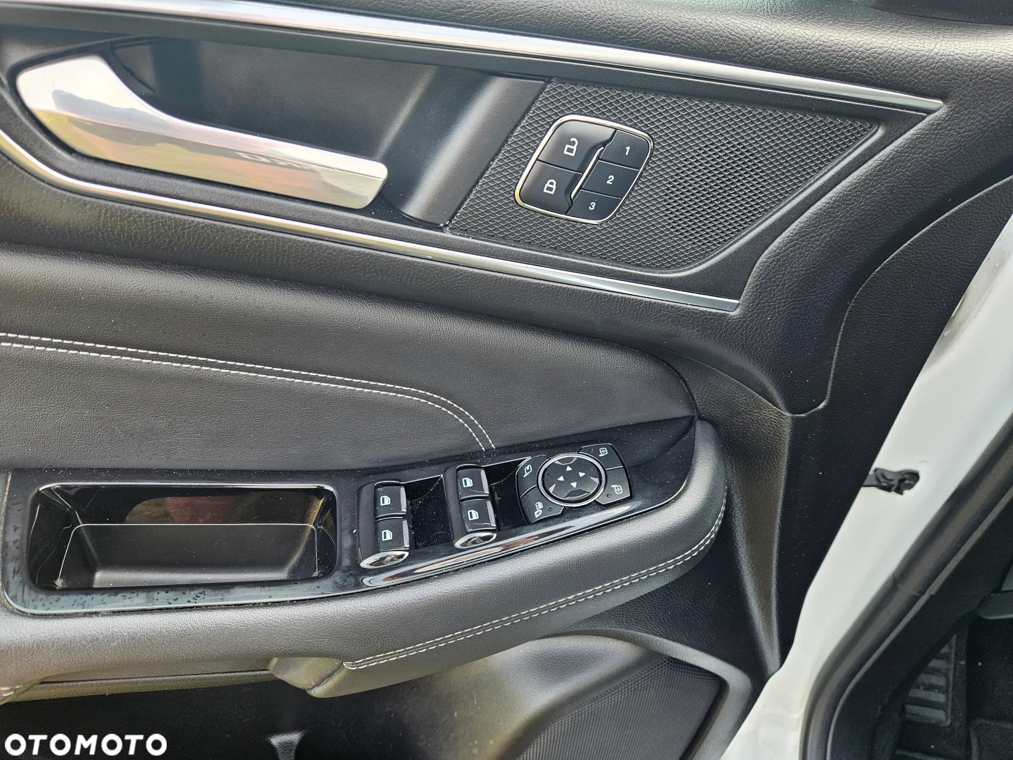 Ford Galaxy 2.0 TDCi Titanium PowerShift - 12
