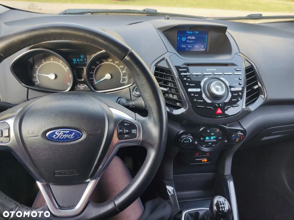 Ford EcoSport - 17