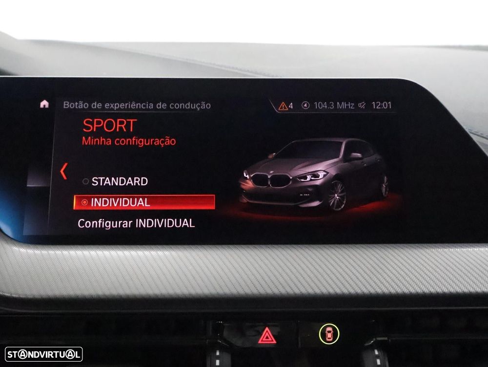 BMW 116 d Pack Desportivo M - 22