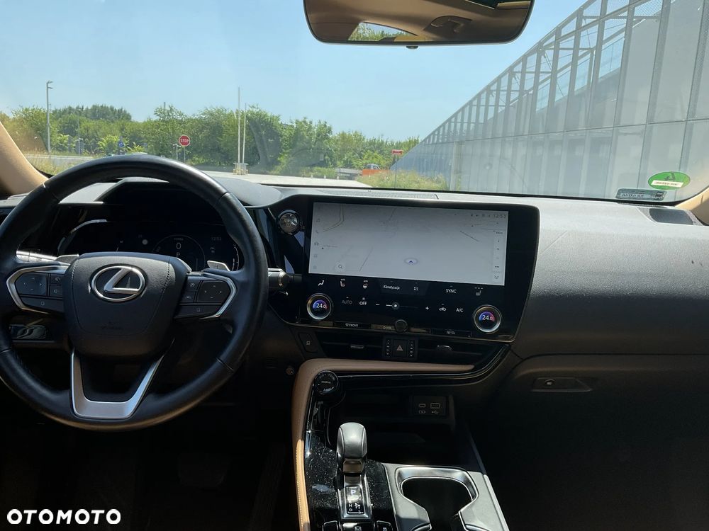 Lexus NX 350h Prestige AWD - 11