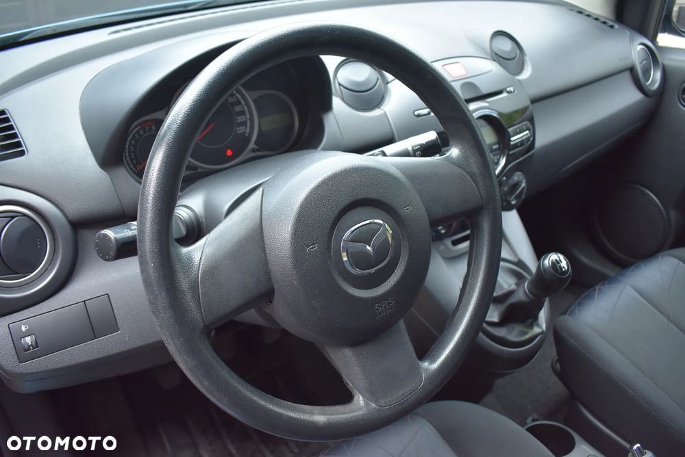 Mazda 2 1.3 MZR Active - 11