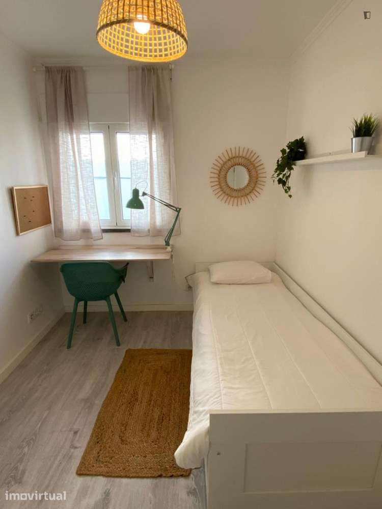 Quarto - localizado em Oeiras Lisbon - Grande imagem: 4/8