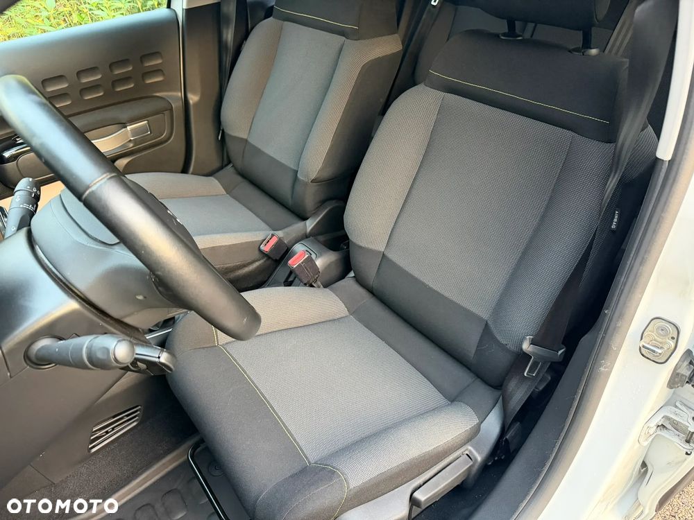 Citroën C3 1.2 PureTech Shine - 19