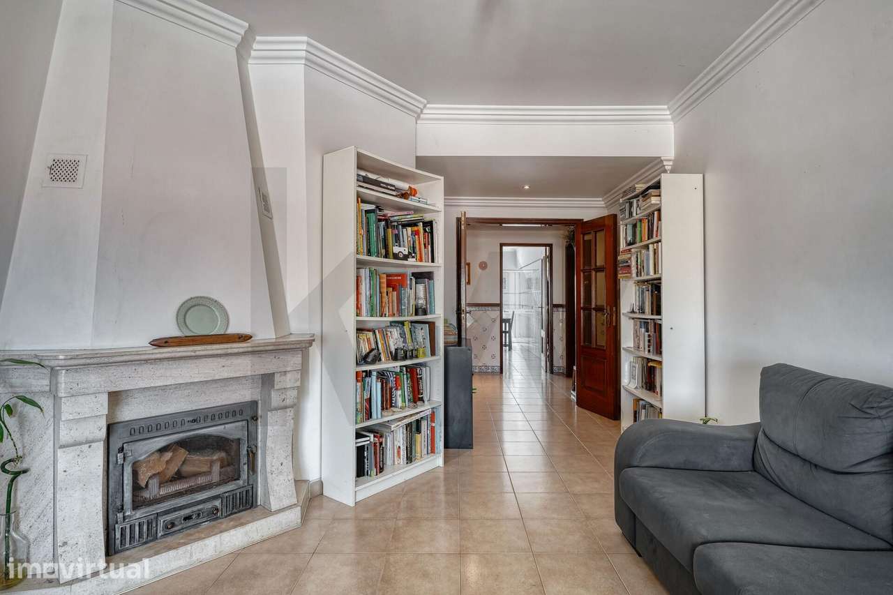 Apartamento T2 I 138m2 I centro Mafra -junto às escolas - Grande imagem: 4/49