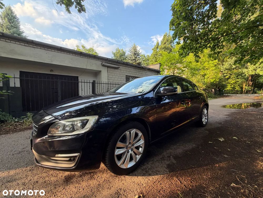 Volvo S60 D3 Drive-E Momentum - 19