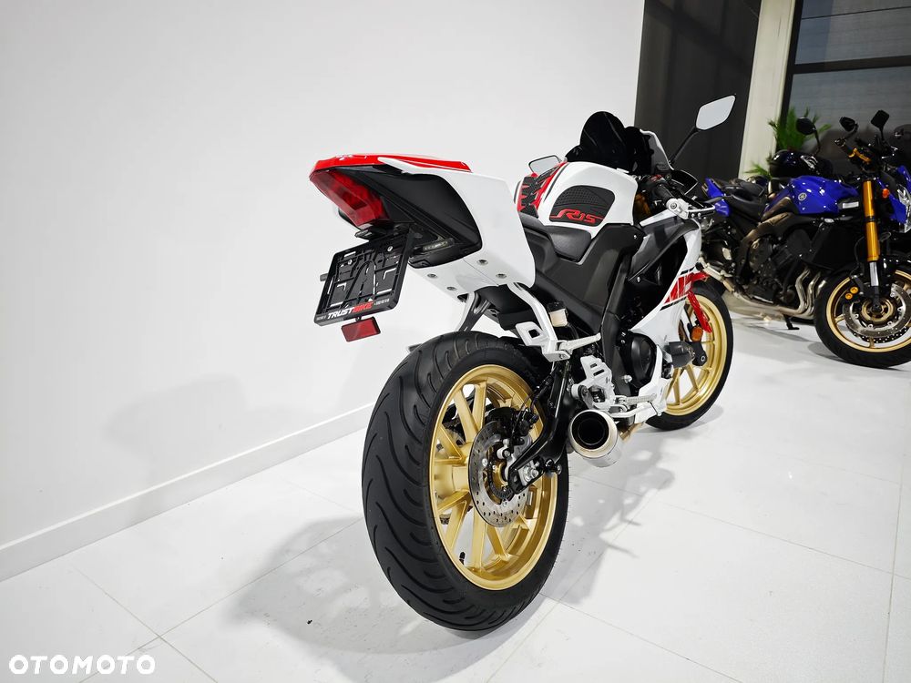 Yamaha YZF - 14