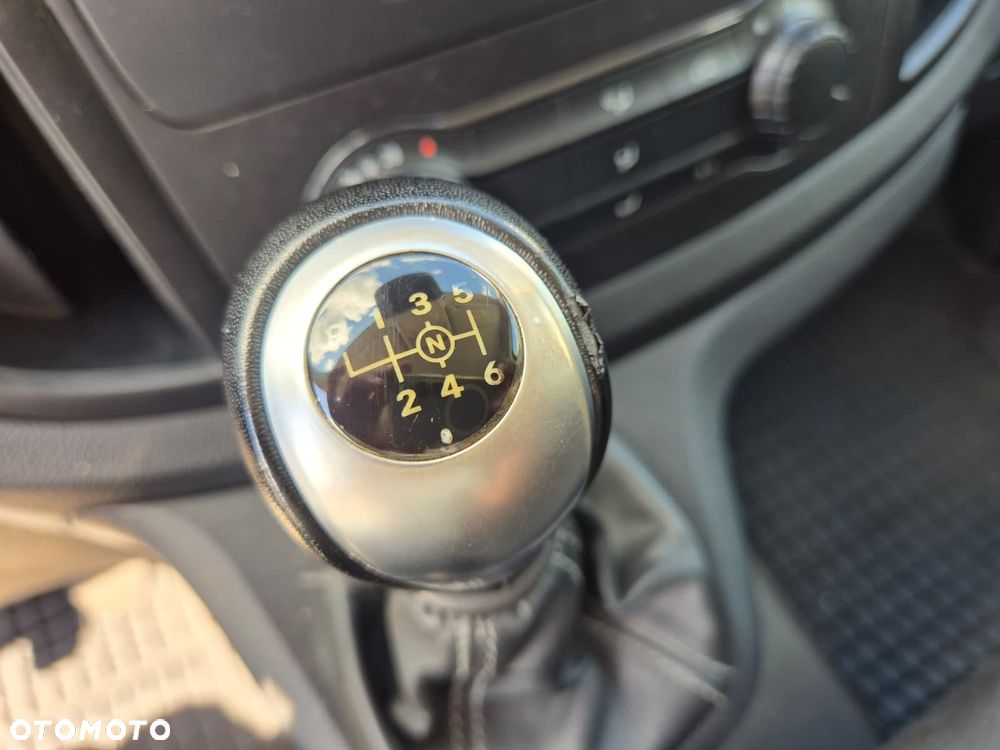 Mercedes-Benz Vito 110 CDi - SERWISOWANY - NISKI PRZEBIEG - RZADKI KOLOR - BOGATE WYPOSAŻENIE - EURO 6 - 20