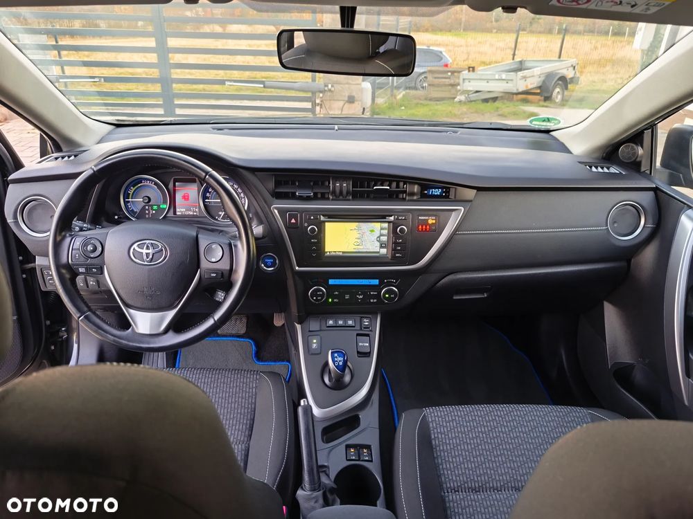Toyota Auris - 24