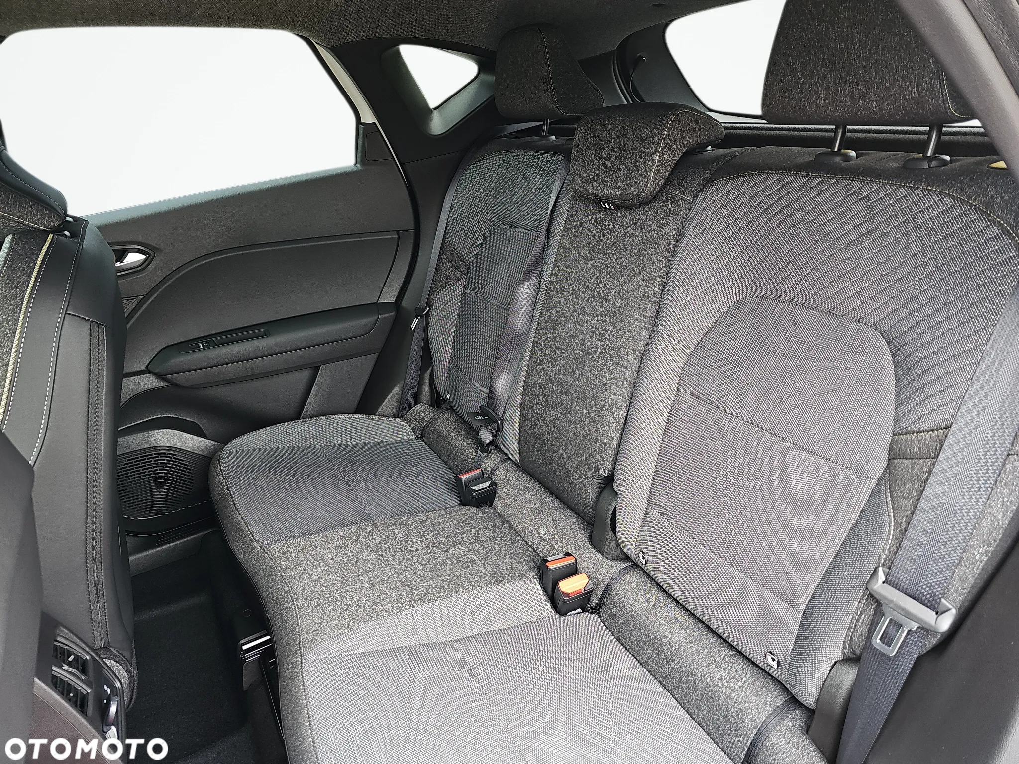Renault Captur 1.3 TCe Intens EDC - 11