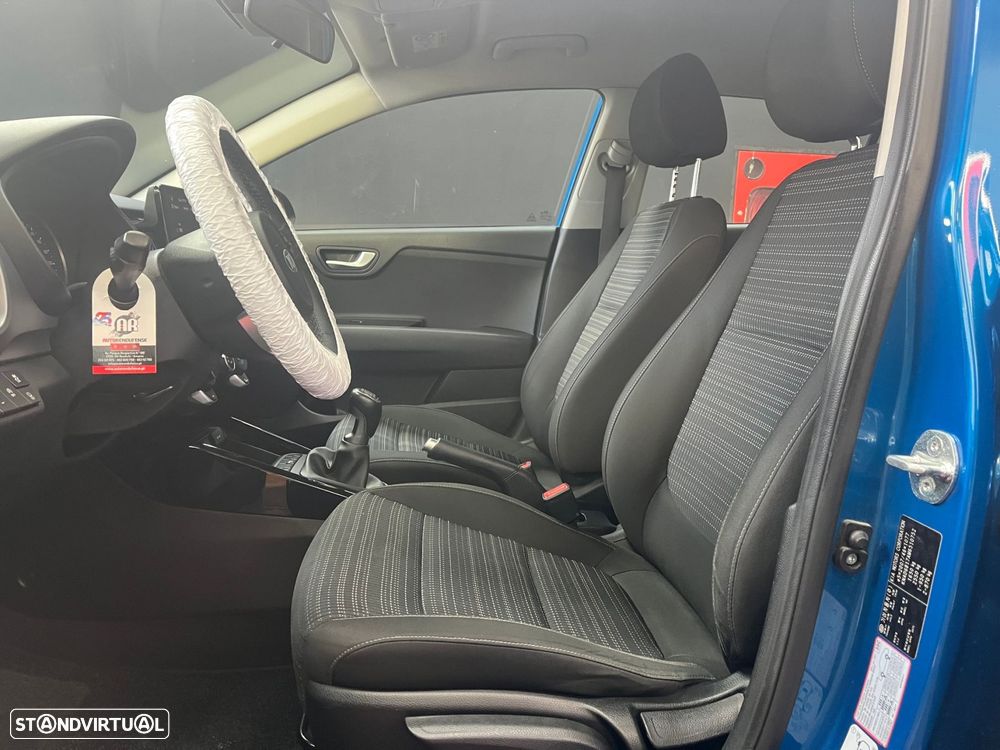 Kia Stonic 1.0 T-GDI Easy - 8