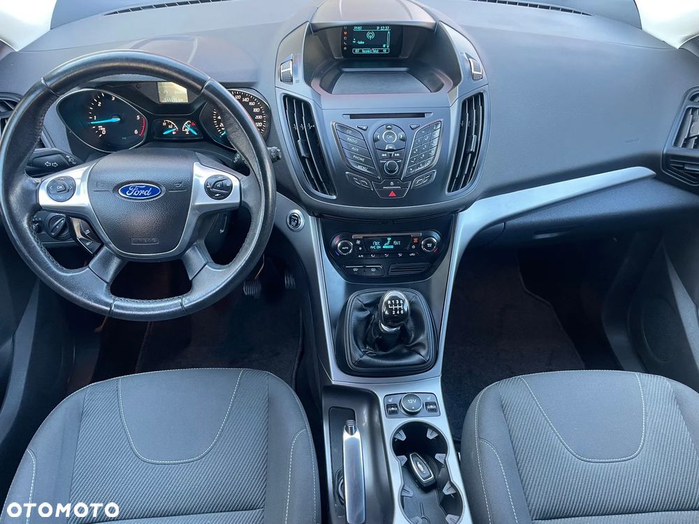 Ford Kuga 2.0 TDCi 2x4 Individual - 10