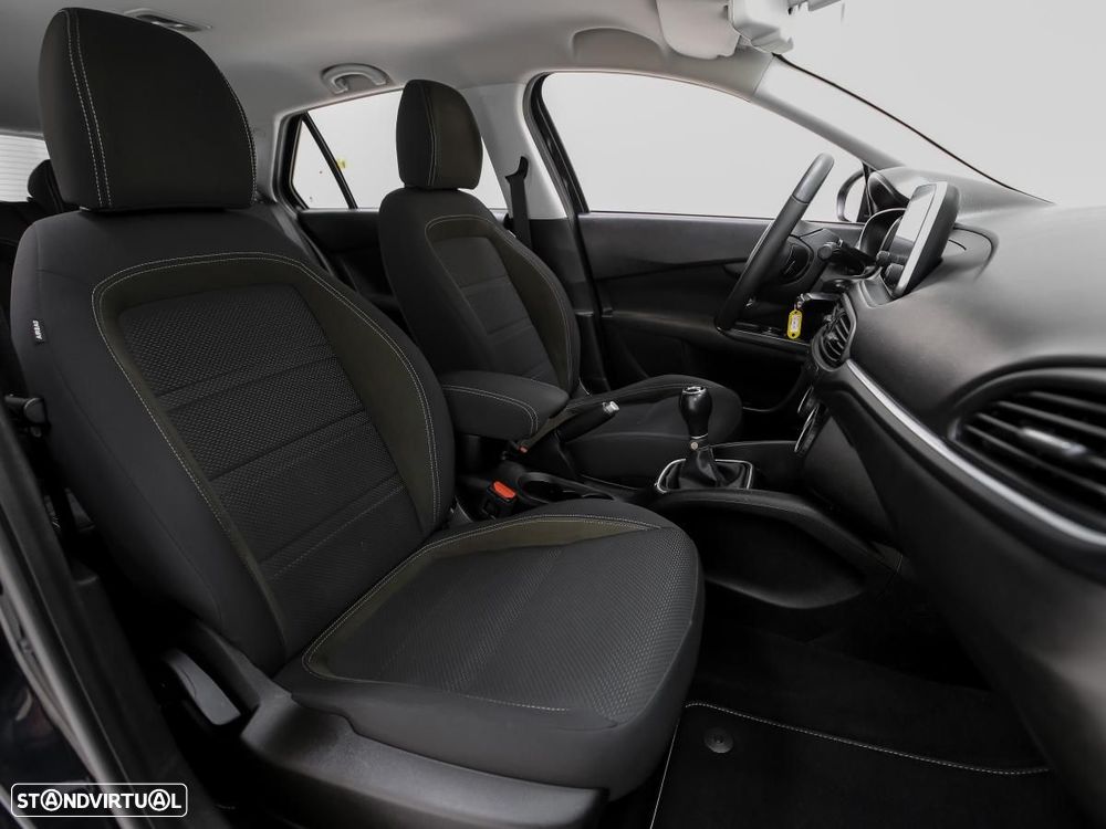 Fiat Tipo Station Wagon 1.3 M-Jet Lounge - 8
