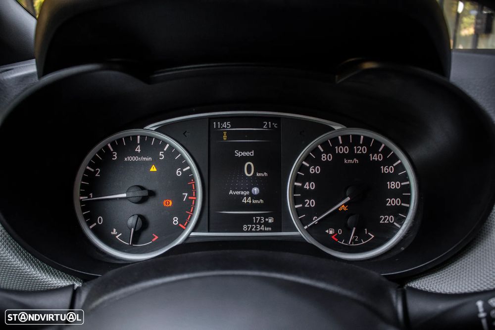 Nissan Micra 1.0 G Acenta - 16