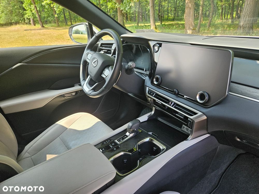 Lexus RX 350h Prestige - 17