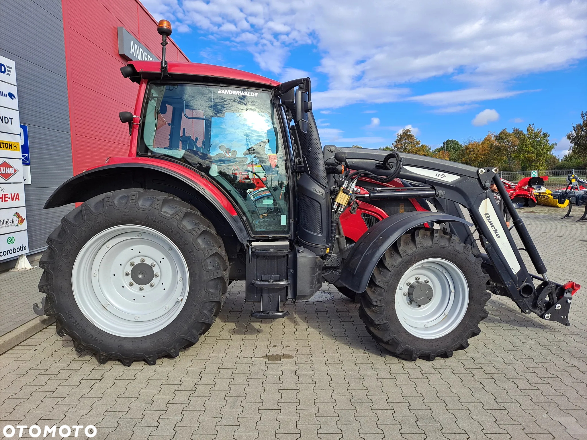 Valtra N114 - 8