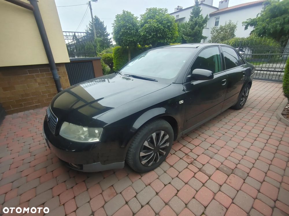 Audi A4 Avant - 1