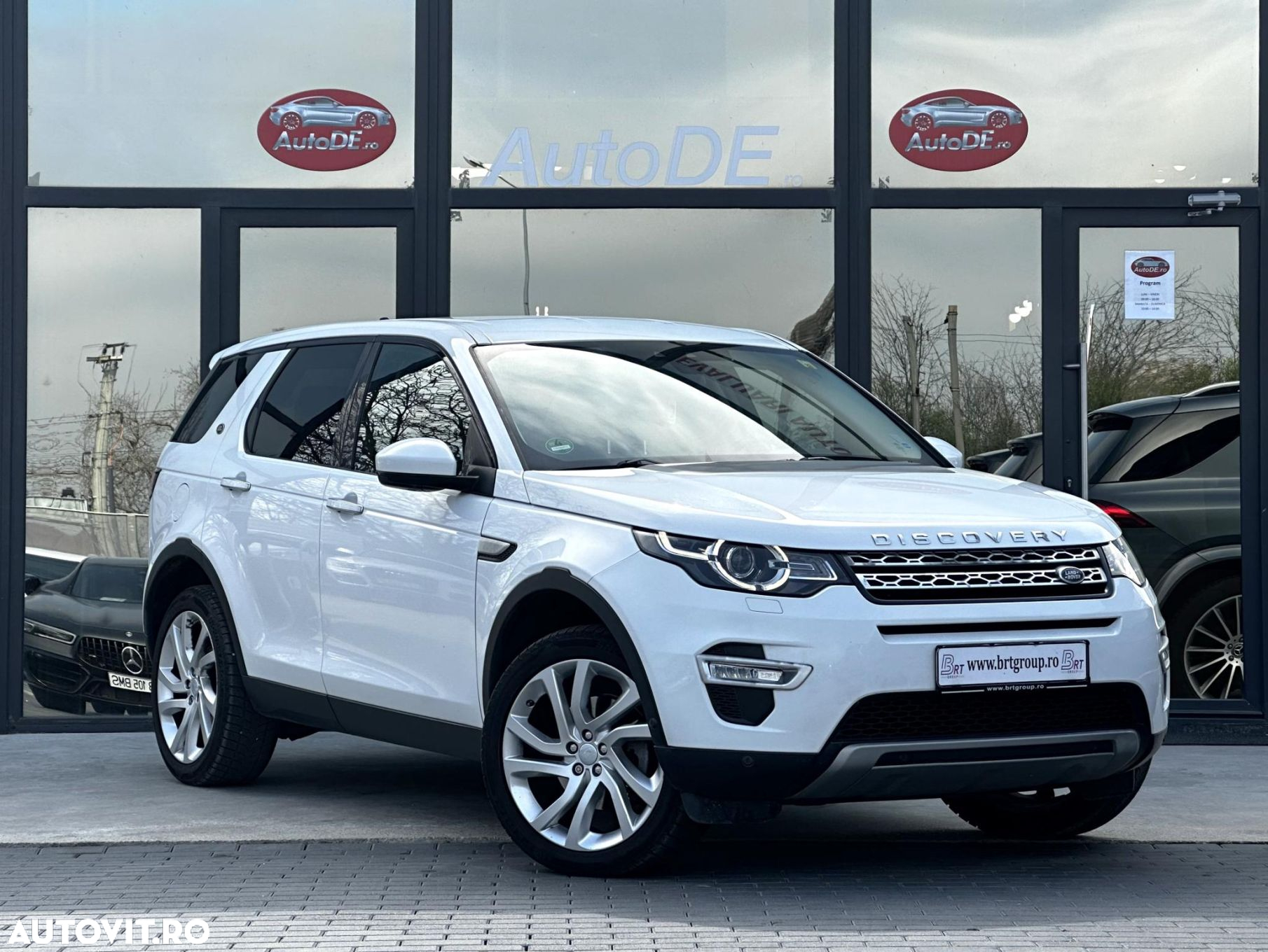 Land Rover Discovery Sport - 2