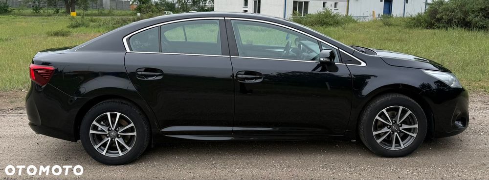 Toyota Avensis 1.6 D-4D Premium - 9