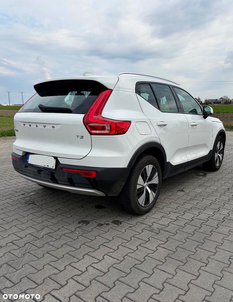 Volvo XC 40 T3 Momentum - 5